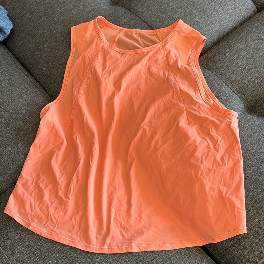 Lululemon peach tank top